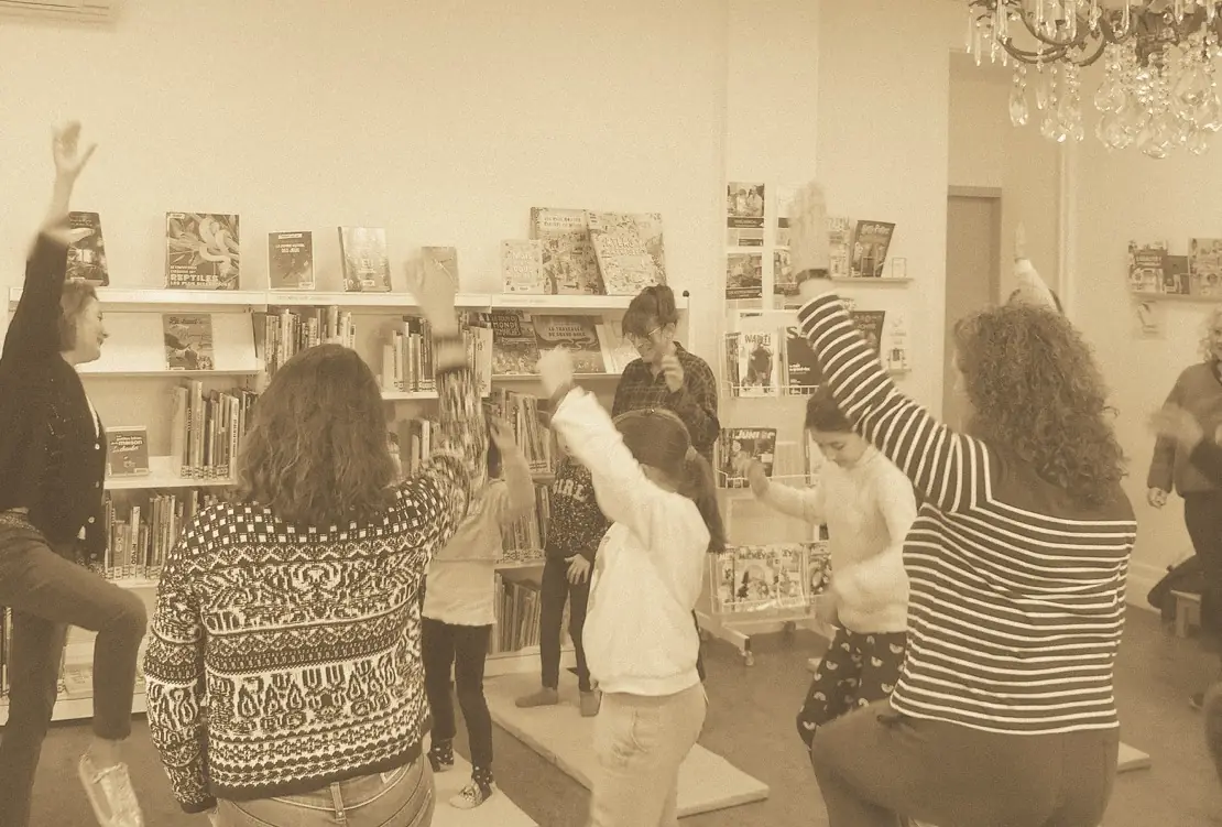 Atelier Brain Gym animé par Virginie Jeannière en bibliothèque, enfants et familles